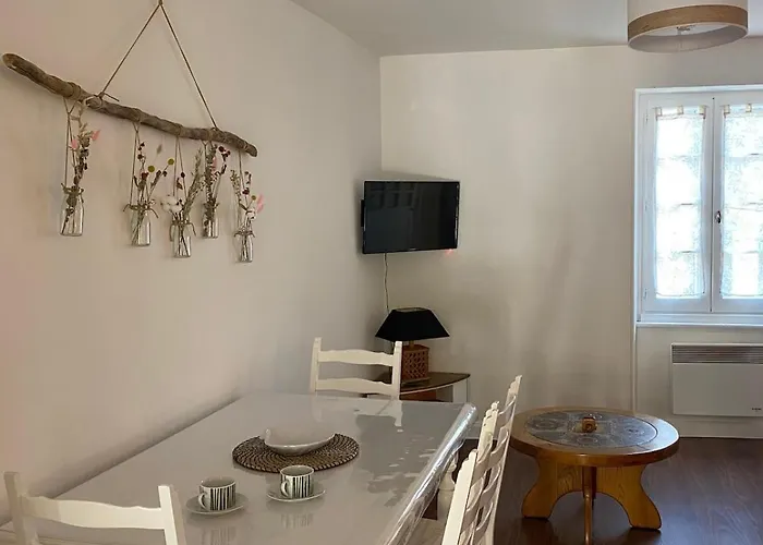 Maison Entre Champs Et Clochers