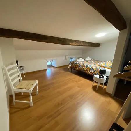 Semesterbostad Maison Entre Champs Et Clochers *